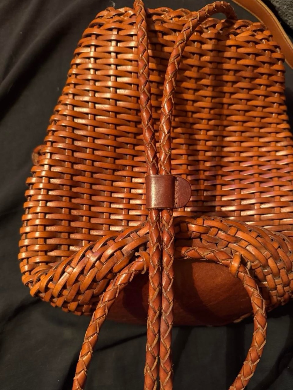 Vintage Italian Ellepi Woven Leather Bucket Bag, backpack adjustable purse - Picture 7 of 8